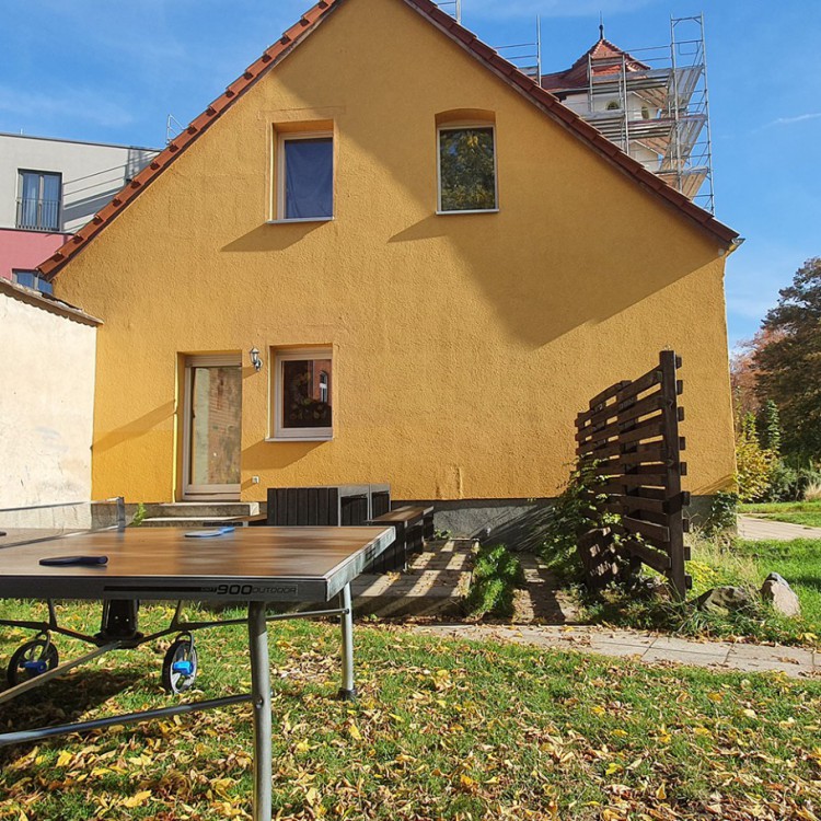 Außenbereich mit Garten und Freizeitmöglichkeiten | Copyright: Diakonieverein Burghof e. V.